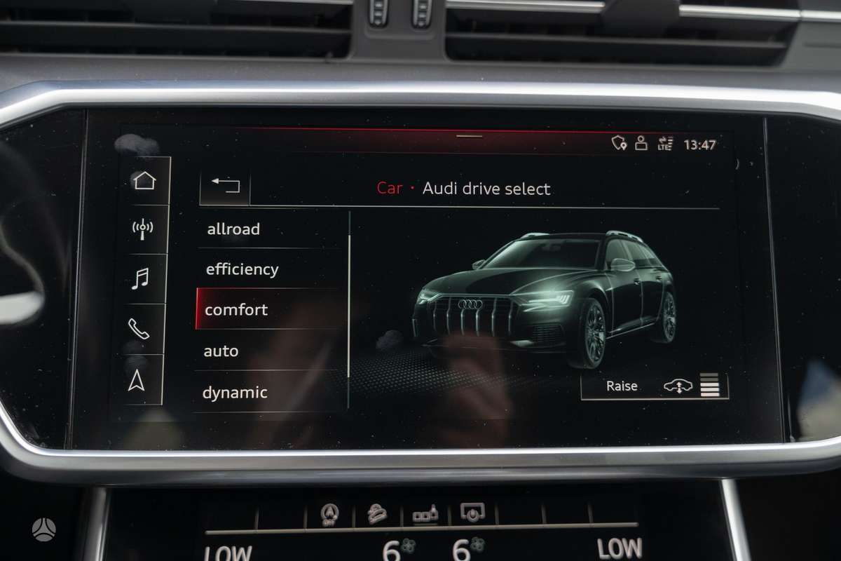 Audi A6 allroad, 3.0 l., Универсал