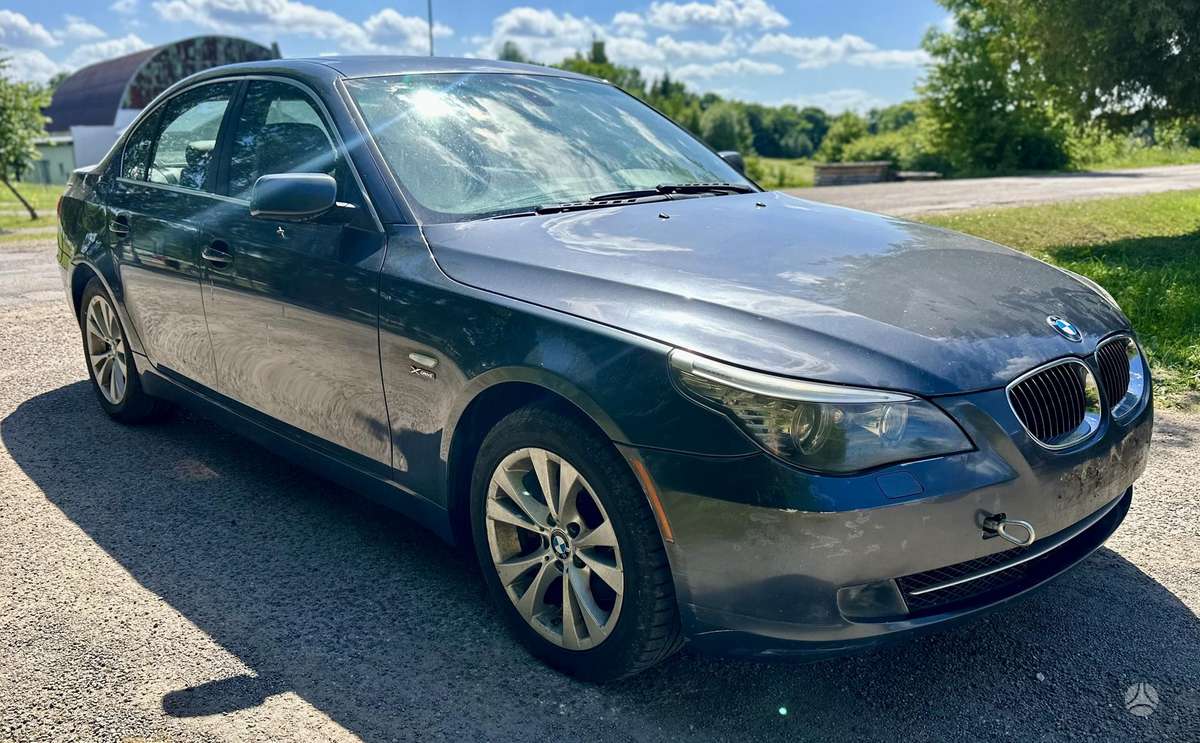 BMW 535, 3.0 l., Седан