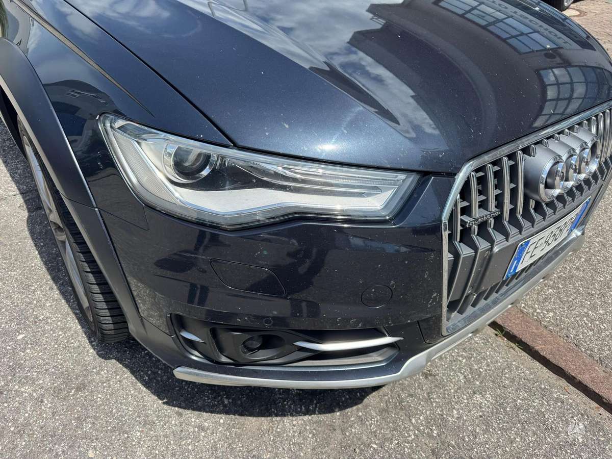 Audi A6 allroad, 3.0 l., Универсал