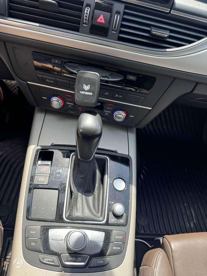 Audi A6 allroad, 3.0 l., Универсал