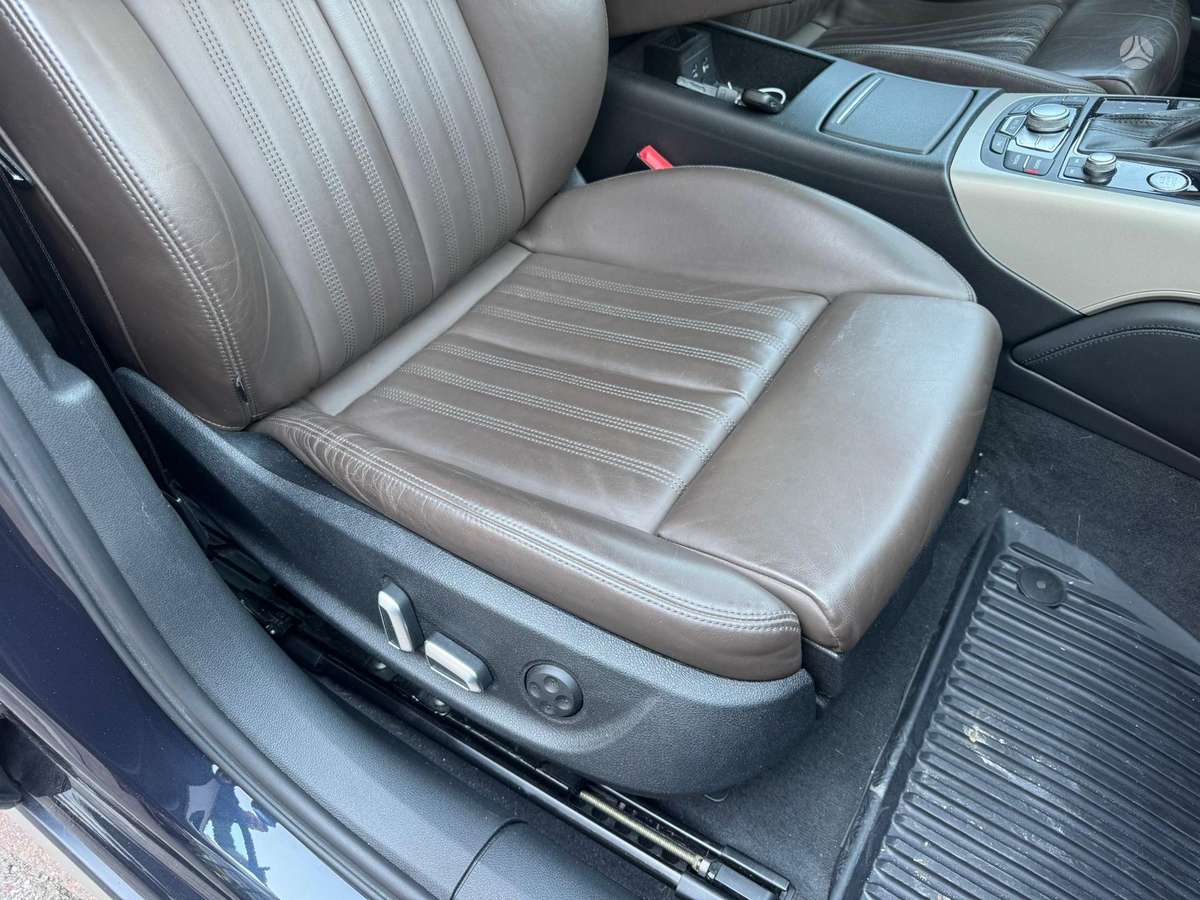 Audi A6 allroad, 3.0 l., wagon