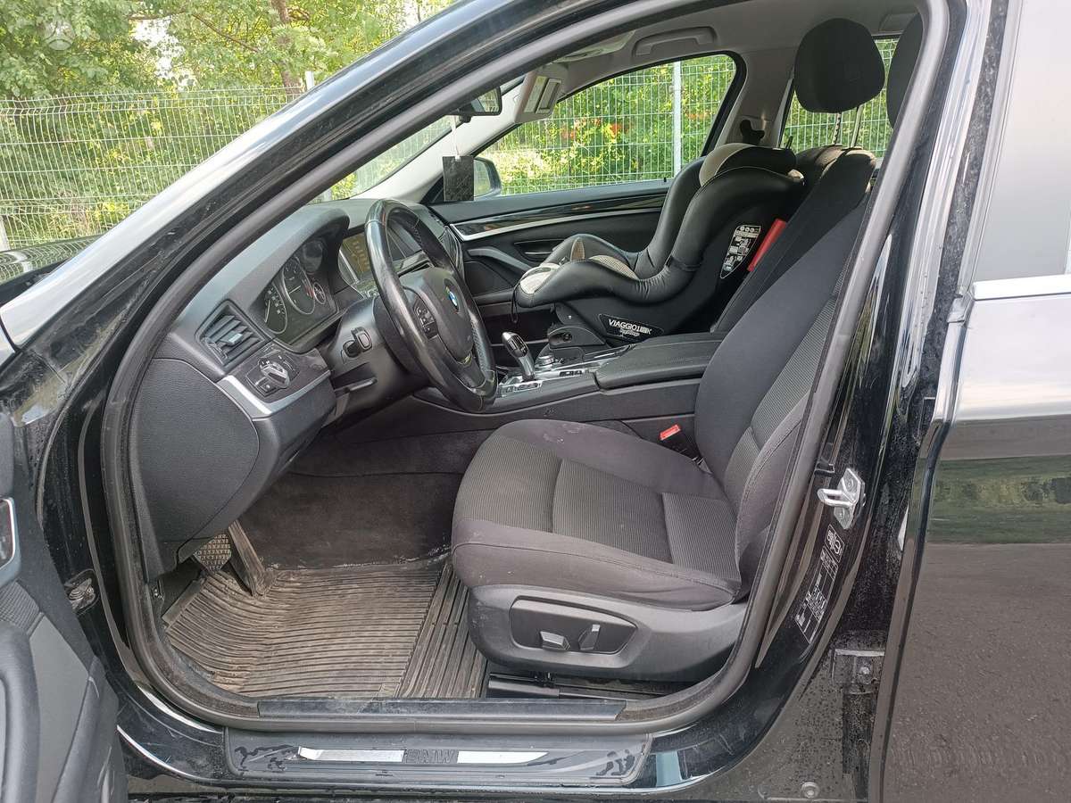 BMW 518, 2.0 l., wagon