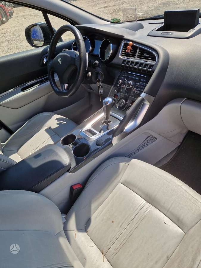 Peugeot 3008 - 9