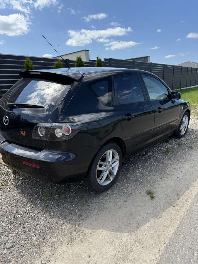 Mazda 3, 1.6 l., hatchback