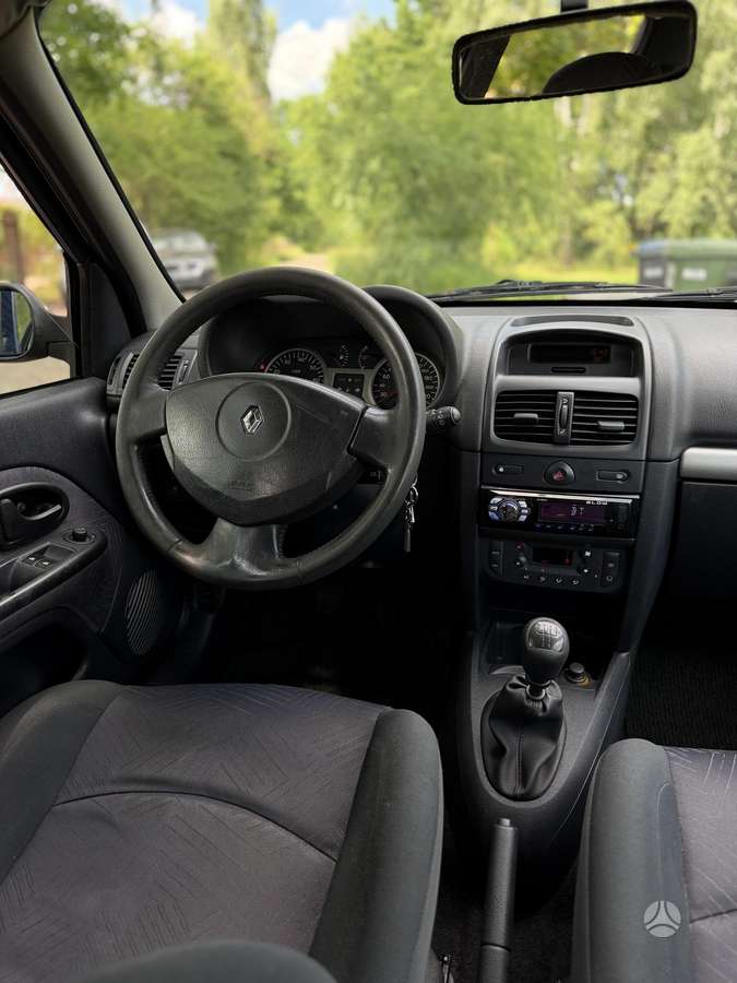 Renault Clio, 1.2 l., hatchback