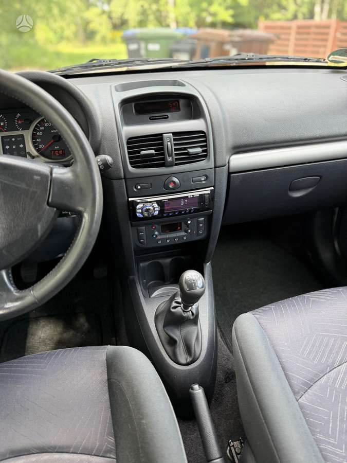 Renault Clio, 1.2 l., hatchback