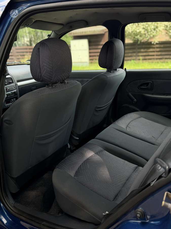 Renault Clio, 1.2 l., hatchback