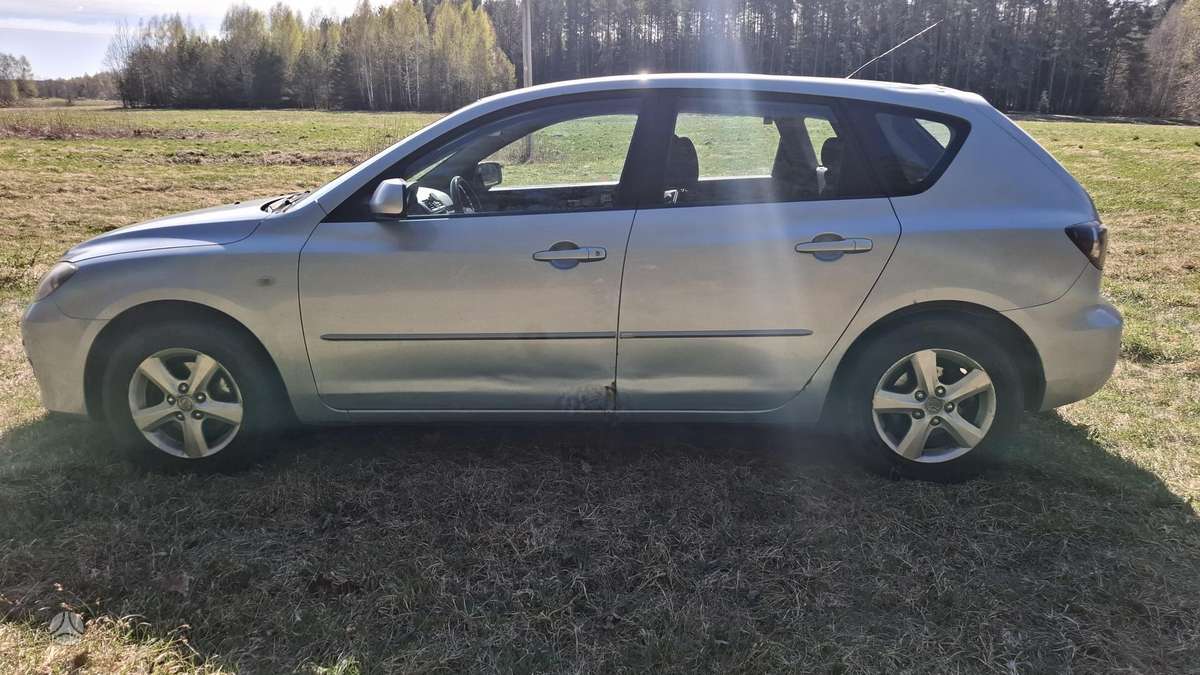 Mazda 3, 1.6 l., Хэтчбек
