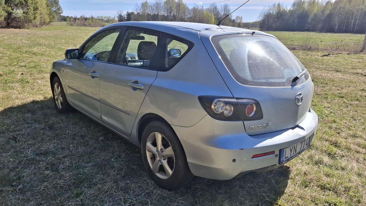 Mazda 3, 1.6 l., Хэтчбек