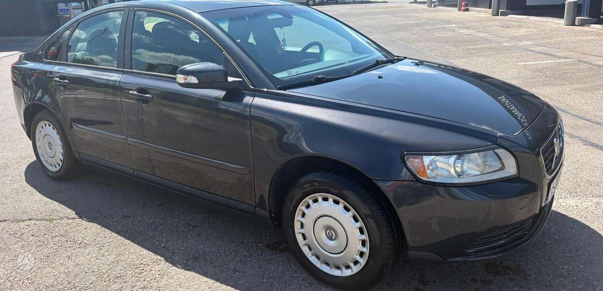 Volvo S40, 1.6 l., Седан