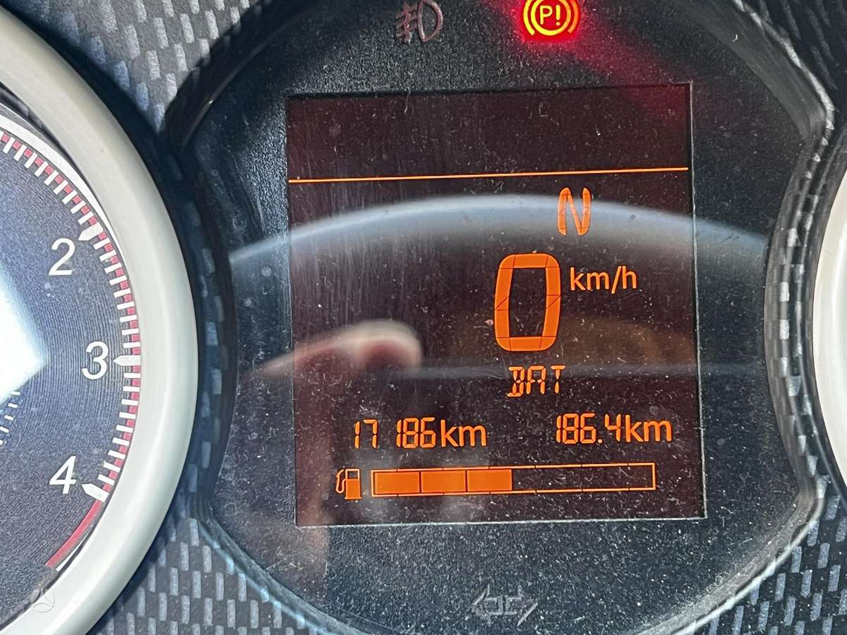Ligier JS60, 0.5 l., hatchback