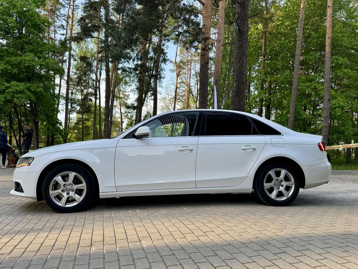 Audi A4, 2.7 l., Седан