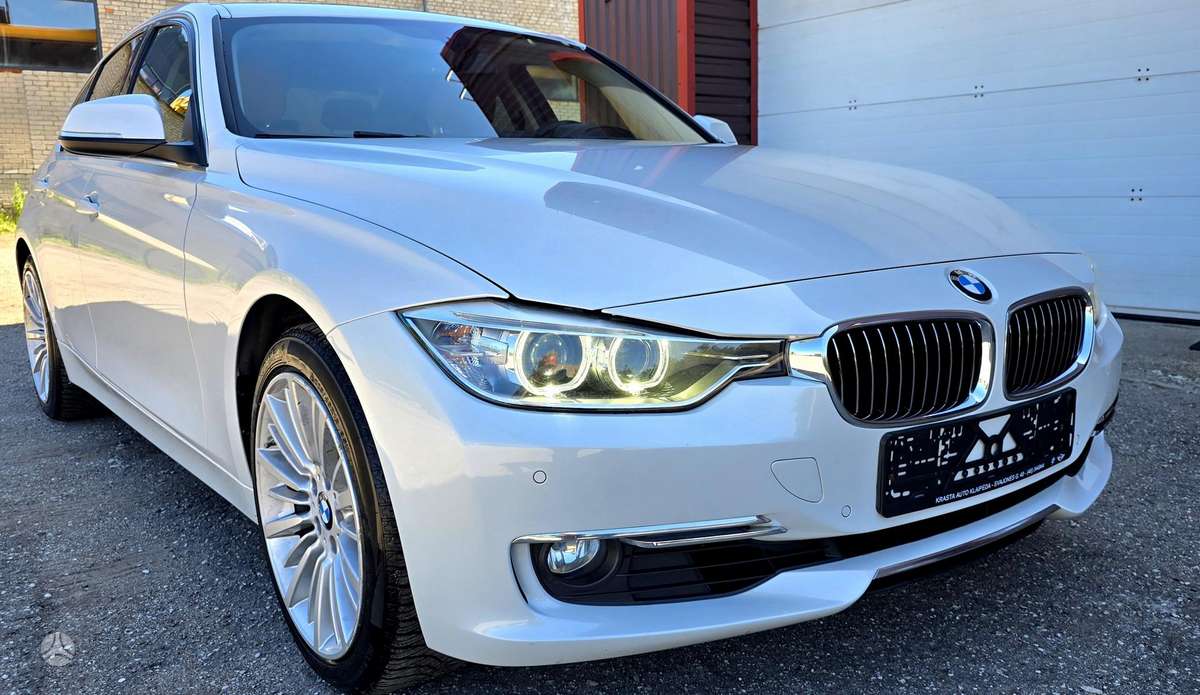 BMW 328, 2.0 l., Седан