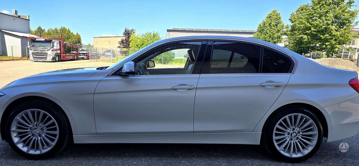 BMW 328, 2.0 l., Седан