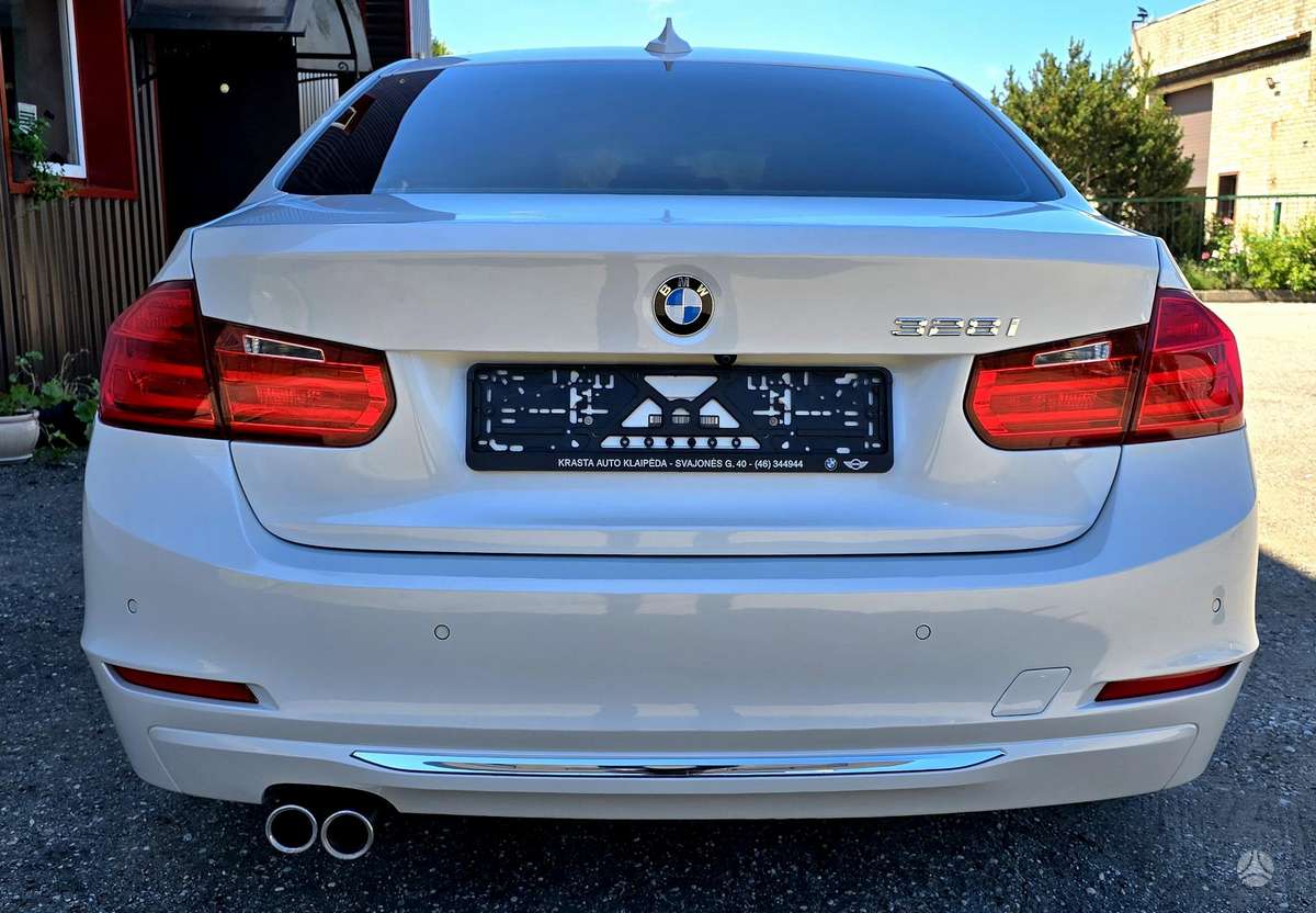 BMW 328, 2.0 l., Седан