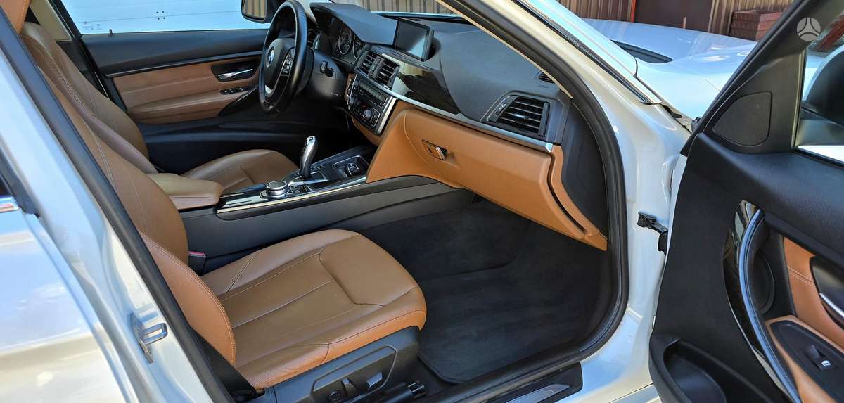 BMW 328, 2.0 l., Седан