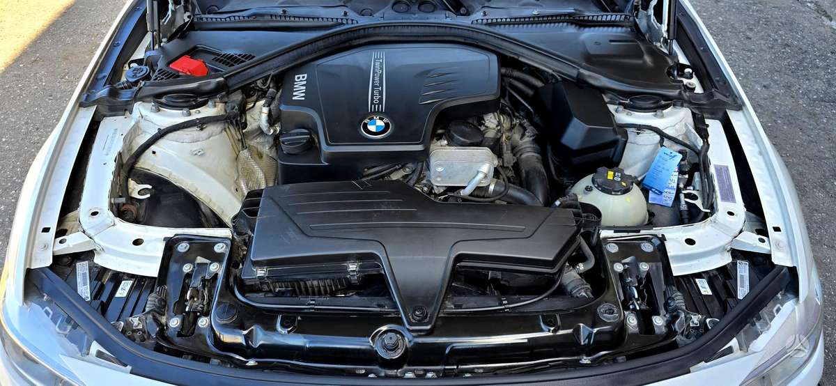 BMW 328, 2.0 l., Седан