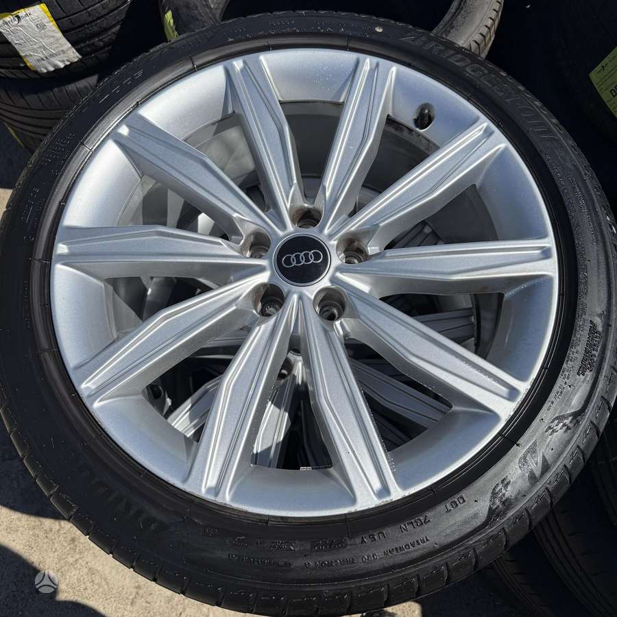 Audi A6, light alloy, R19