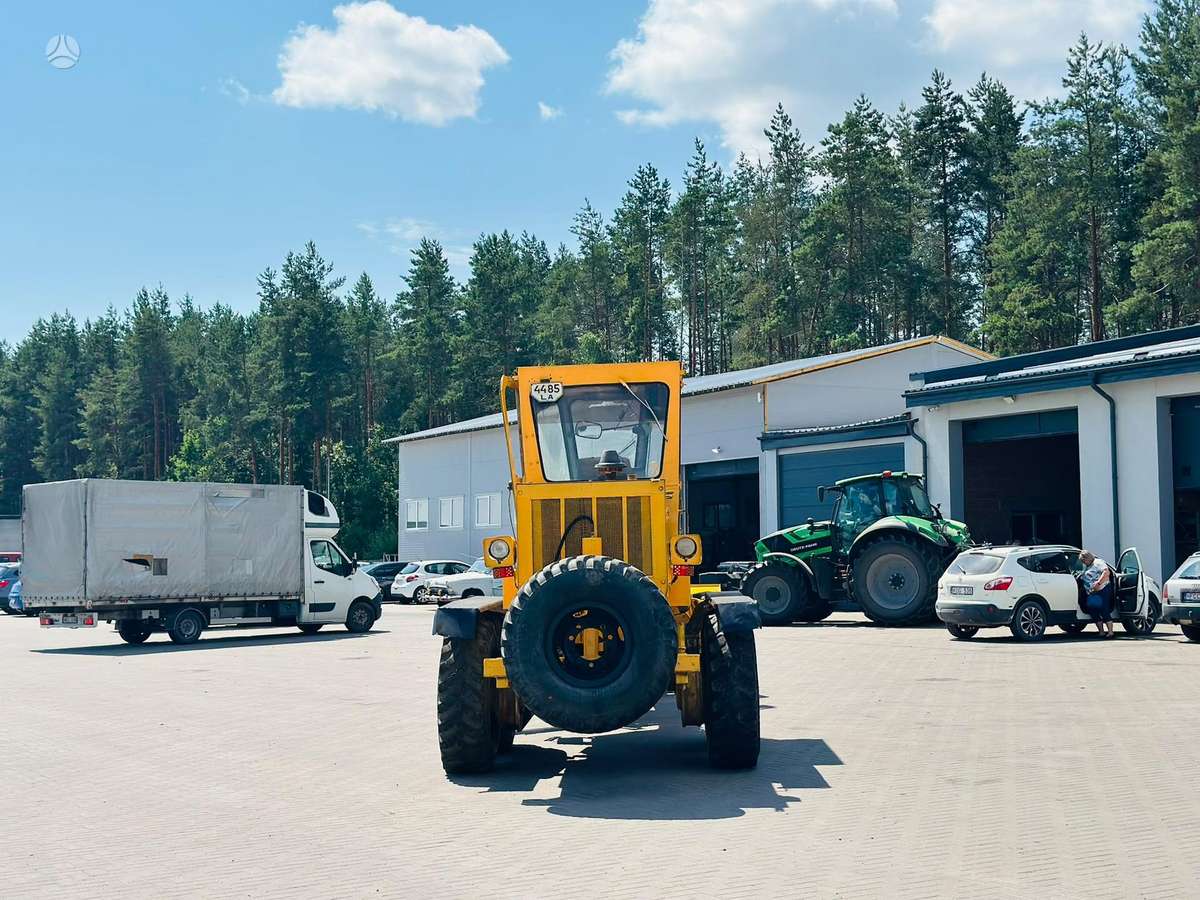 -Kita- Z SDM DZ-180, grader