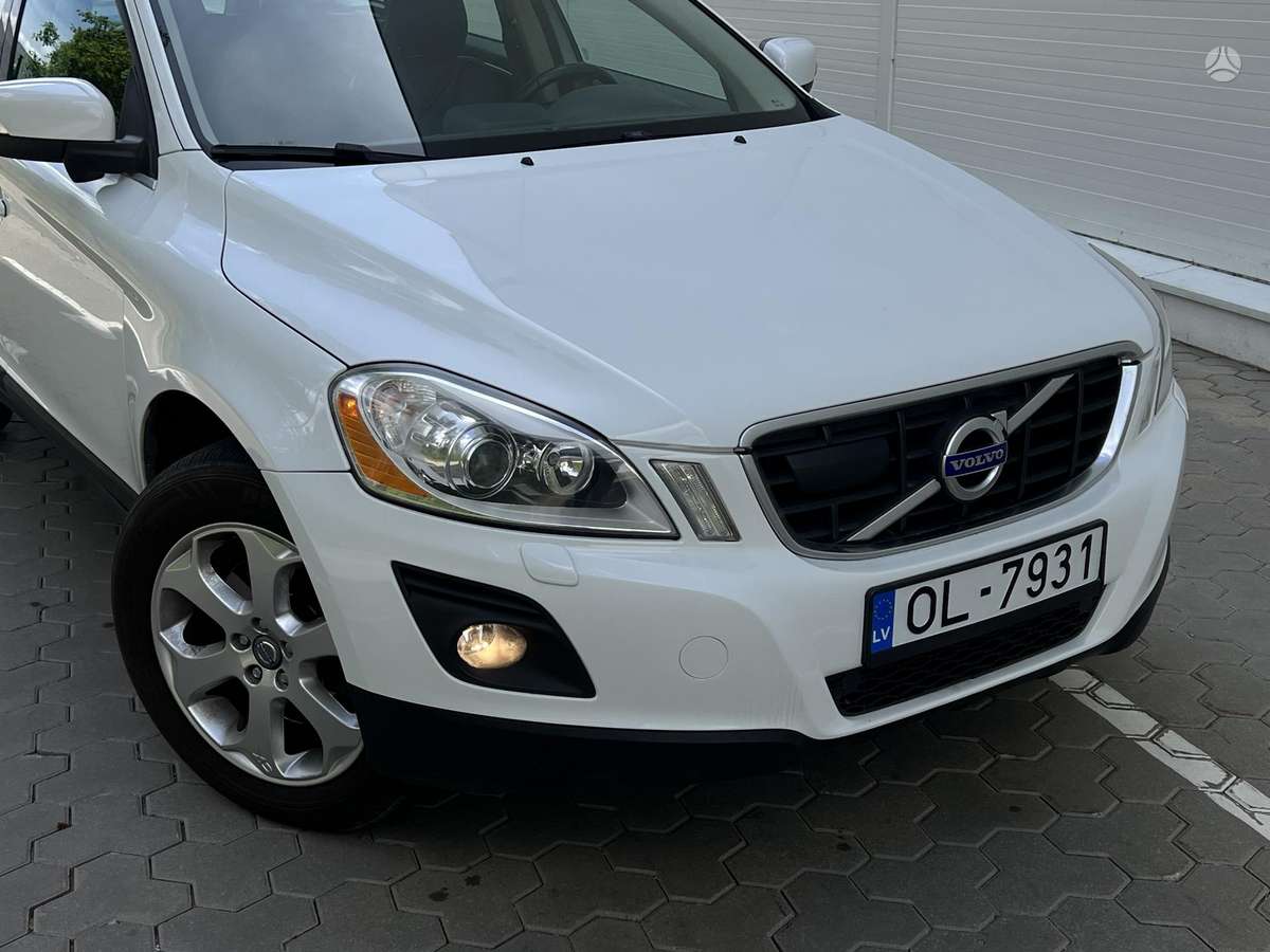 Volvo XC60, Внедорожник / Кроссовер