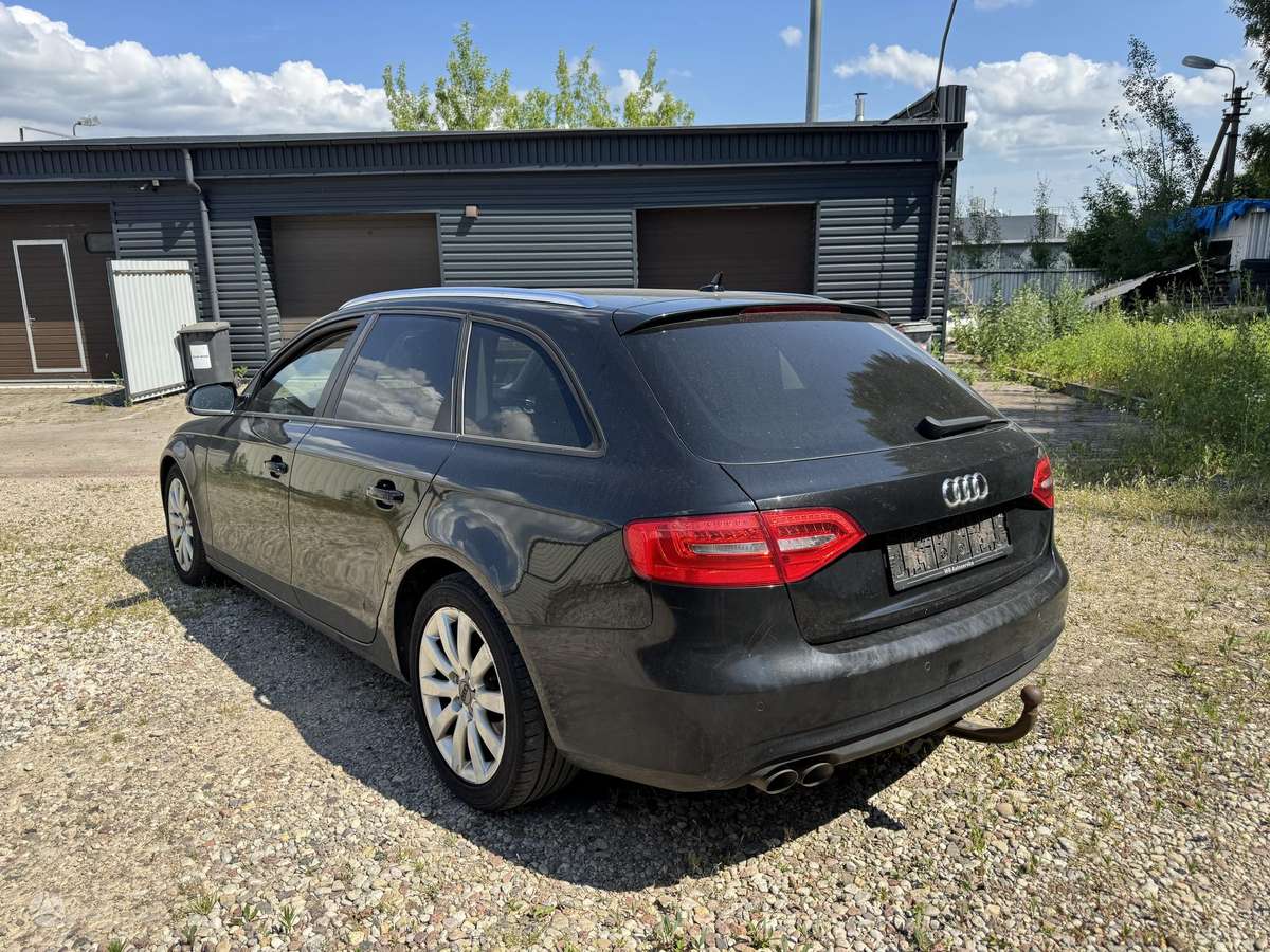 Audi A4, 2.0 l., Универсал