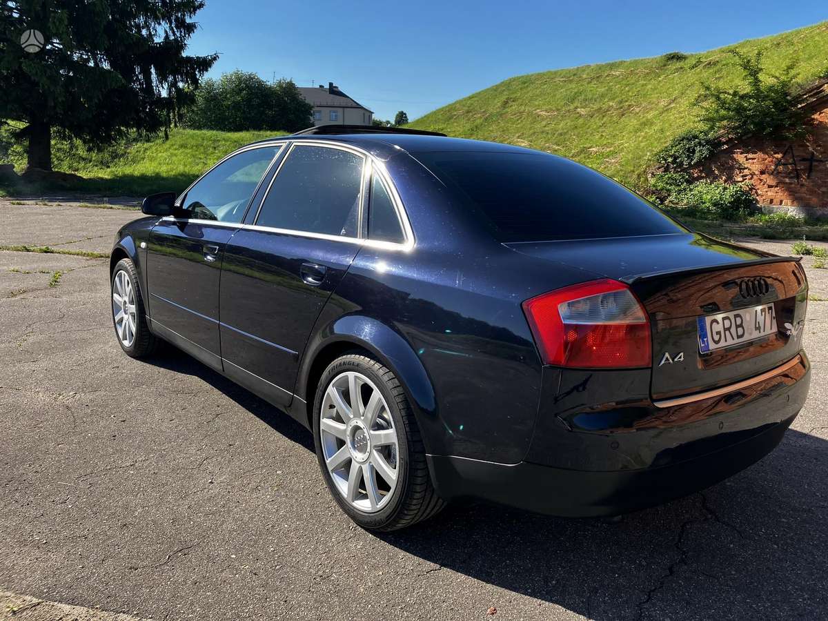 Audi A4, 2.5 l., Седан