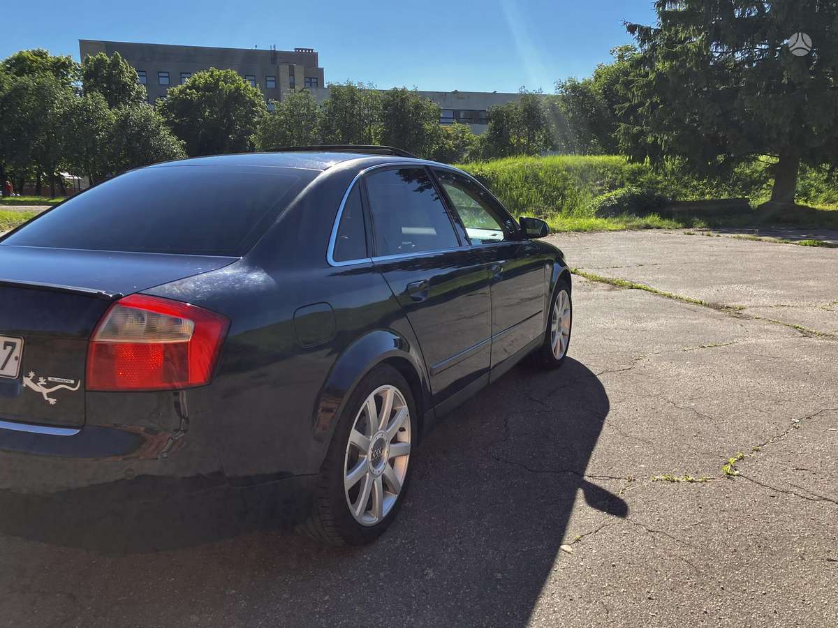 Audi A4, 2.5 l., Седан