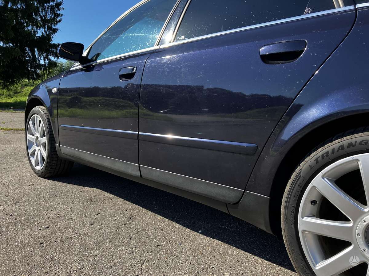 Audi A4, 2.5 l., Седан