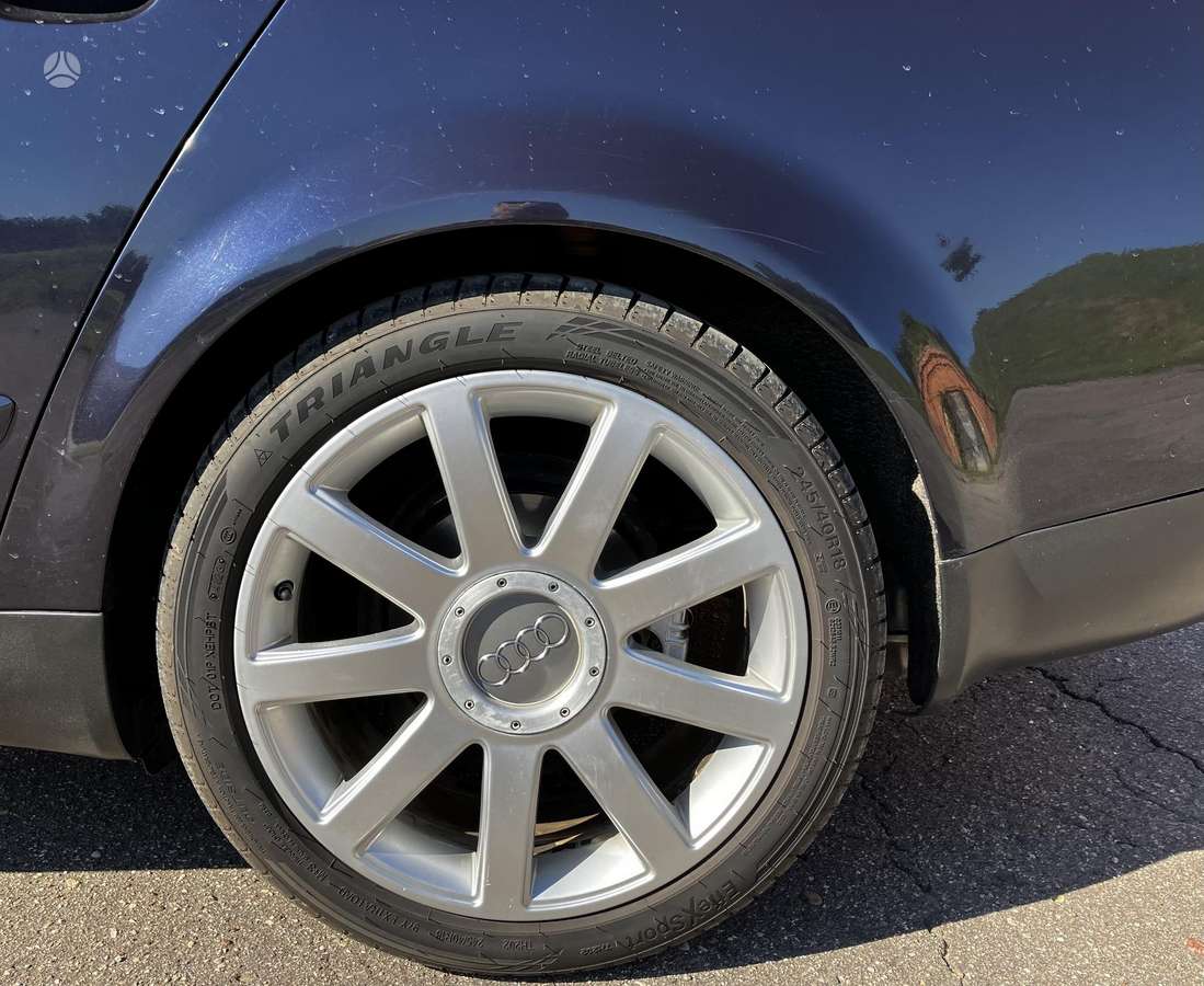 Audi A4, 2.5 l., Седан
