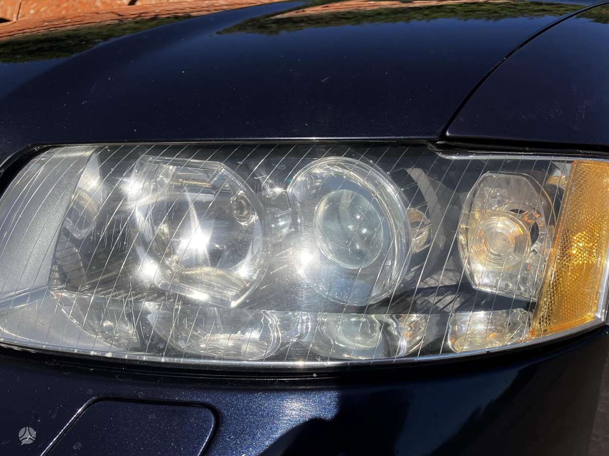 Audi A4, 2.5 l., Седан