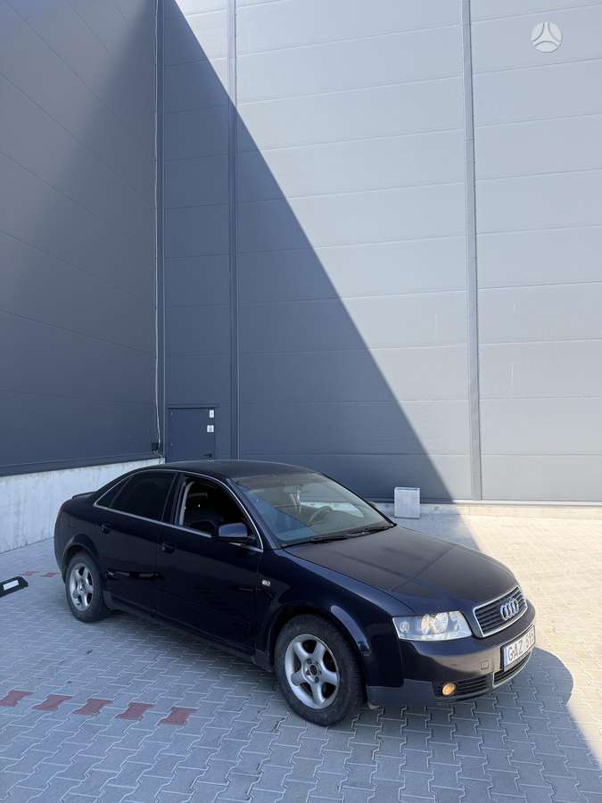 Audi A4, 1.9 l., Седан