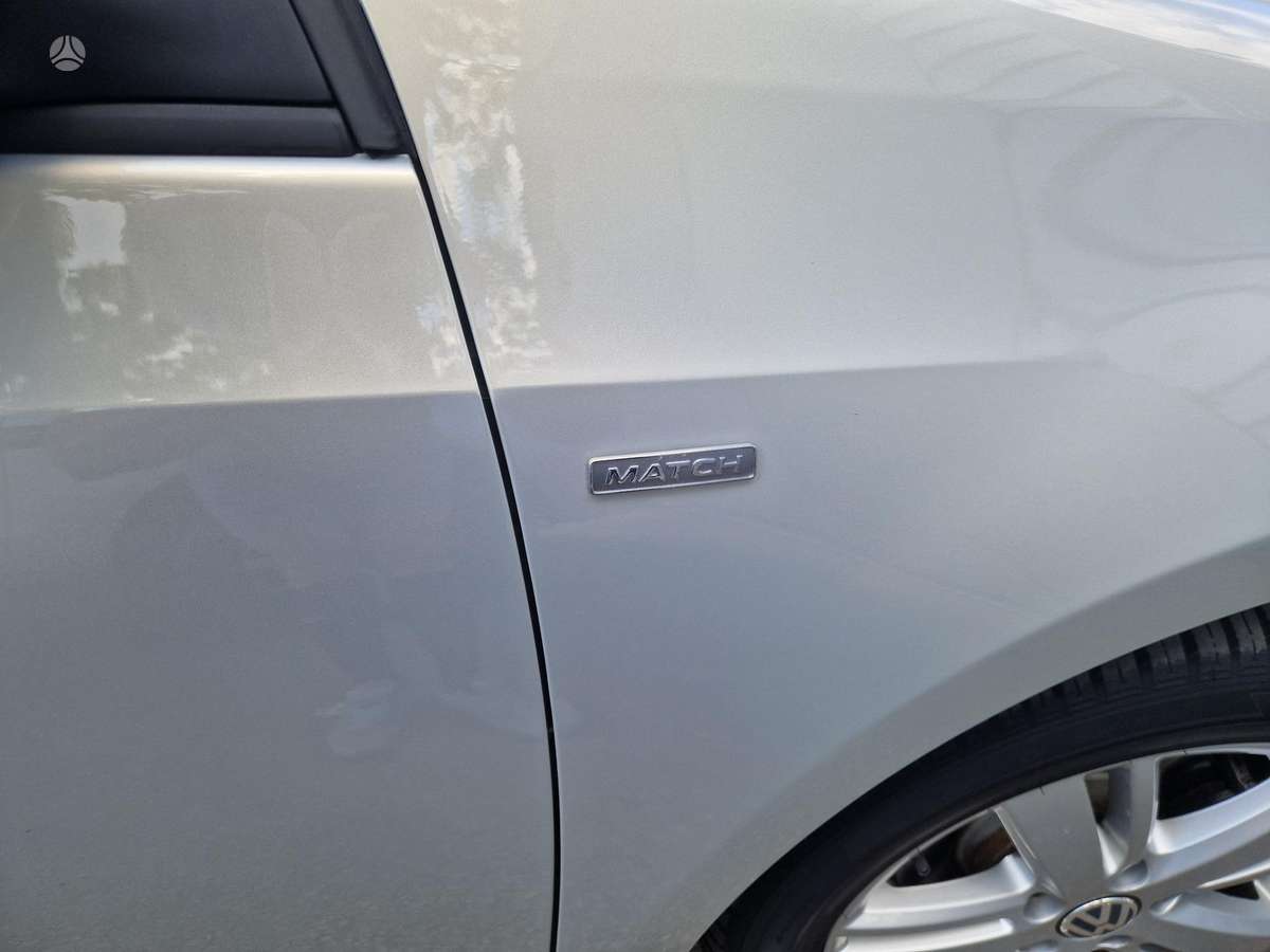 Volkswagen Golf, 1.2 l., Хэтчбек