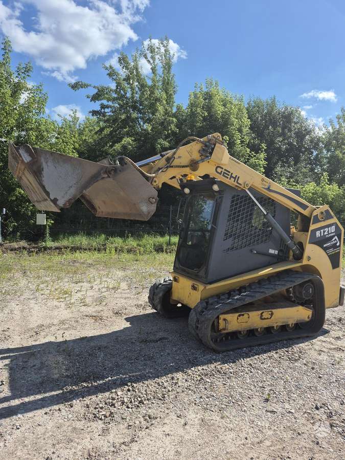 GEHL RT210, mini krautuvai