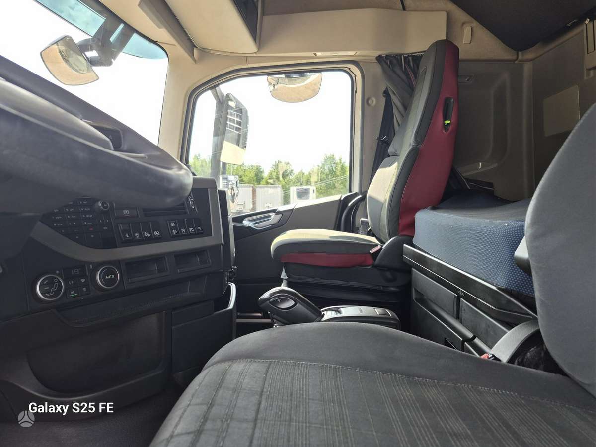 Volvo FH460 Kompresorius ADR, single sleeper