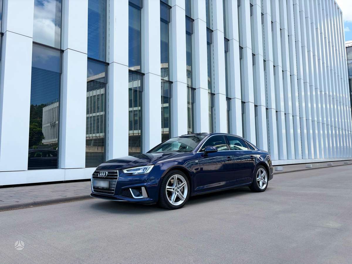 Audi A4, 2.0 l., Седан