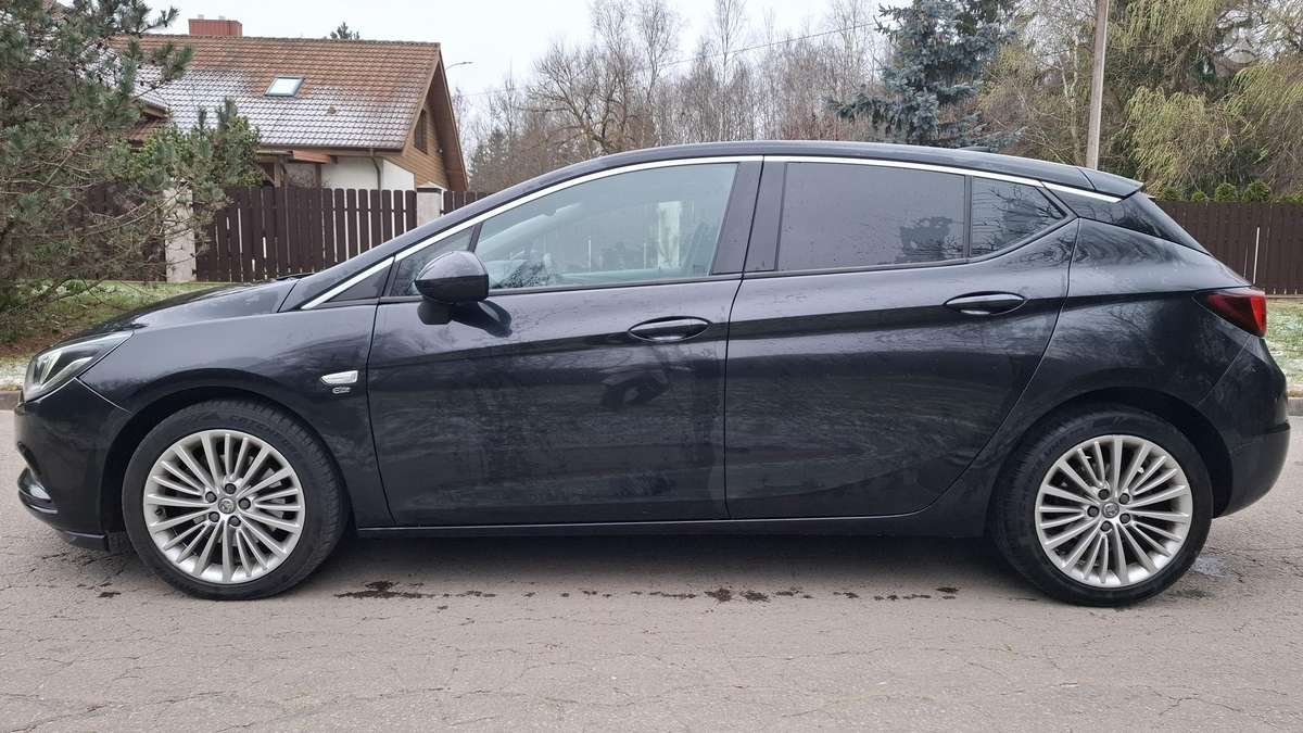 Opel Astra, 1.6 l., hatchback