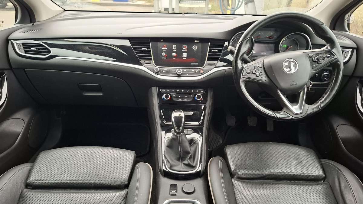 Opel Astra, 1.6 l., Хэтчбек