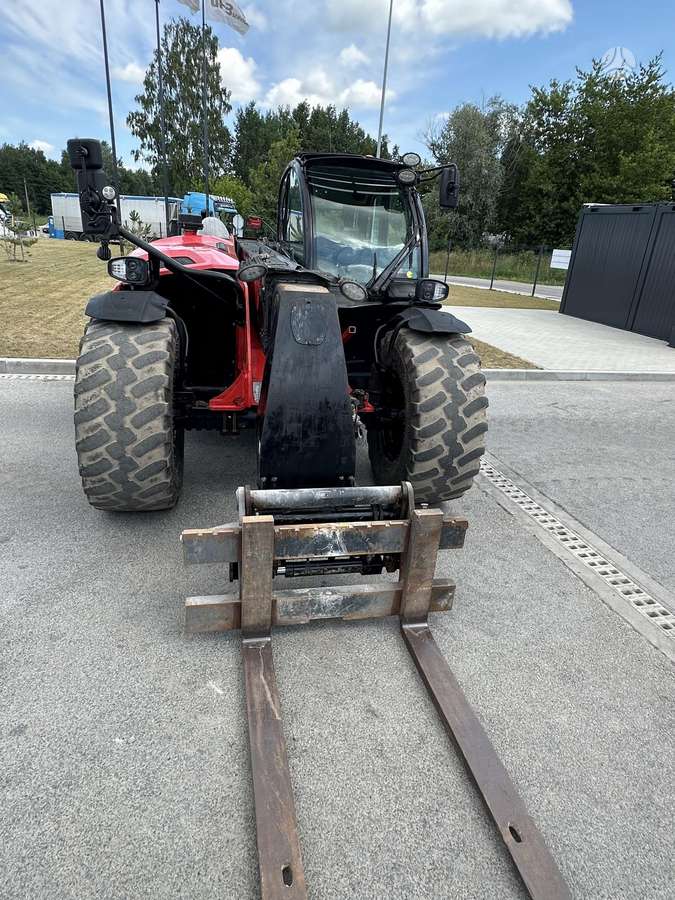 Manitou 841, telescopic handler