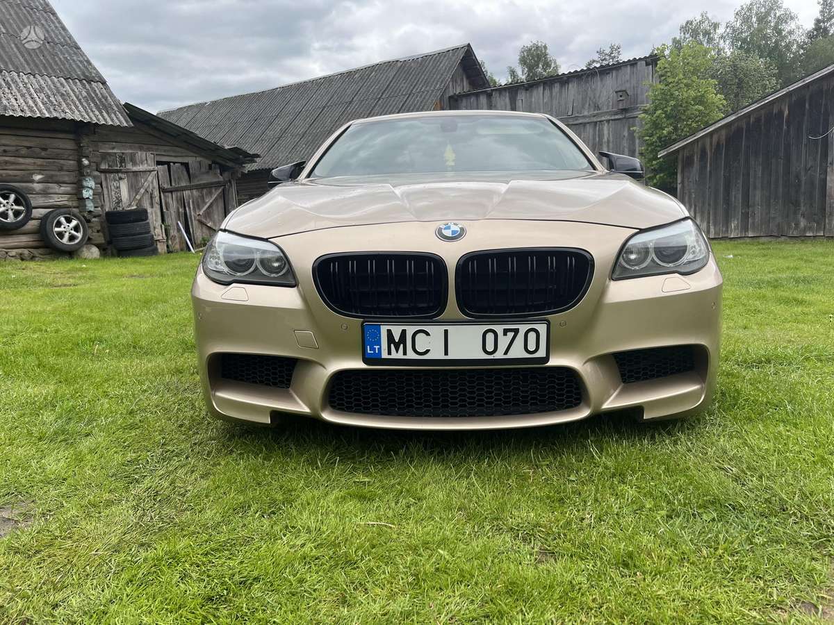 BMW 535, 3.0 l., Седан