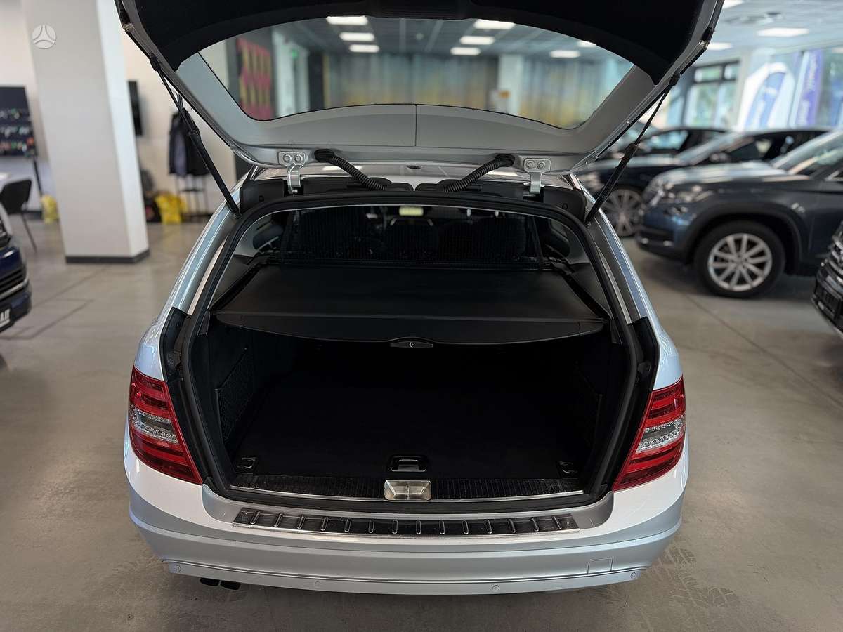 Mercedes-Benz C220, 2.2 l., Универсал