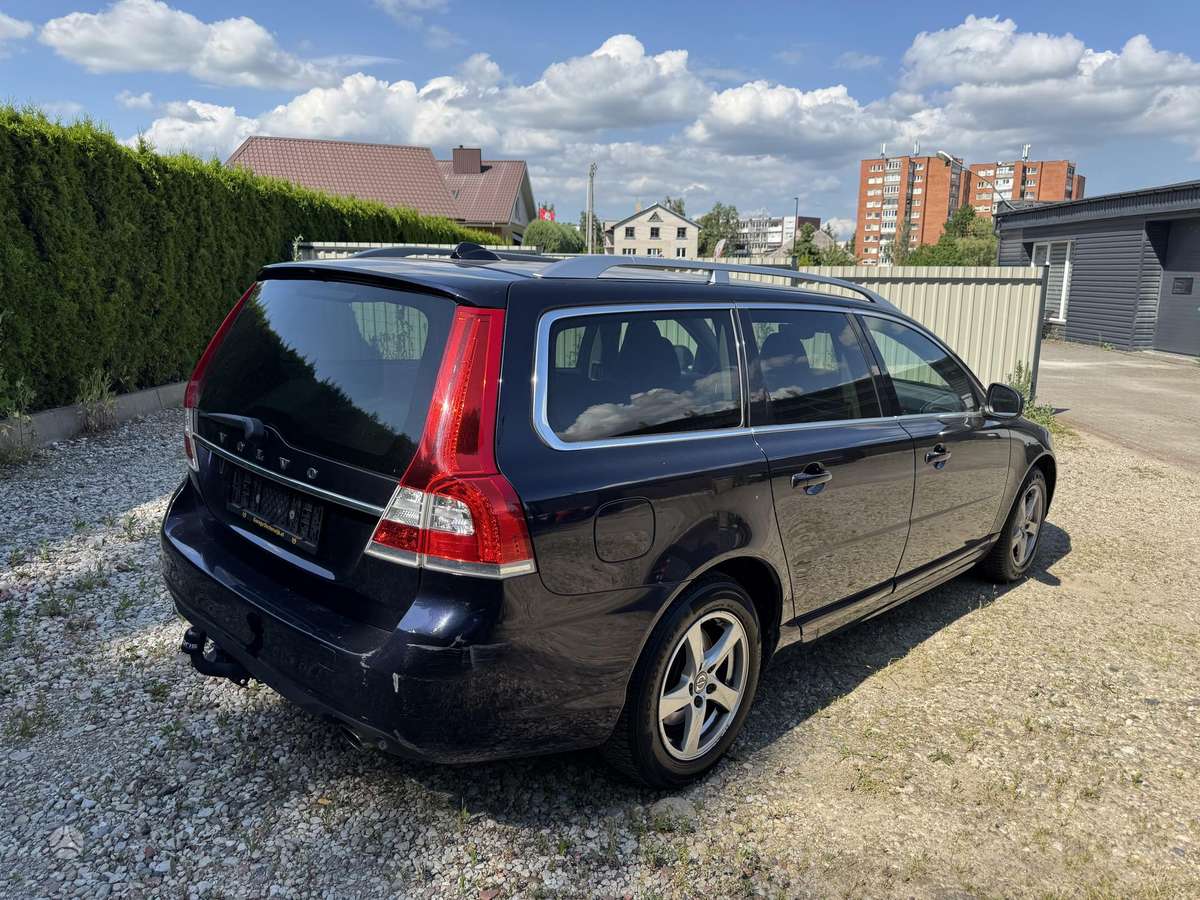 Volvo V70, 2.0 l., Универсал