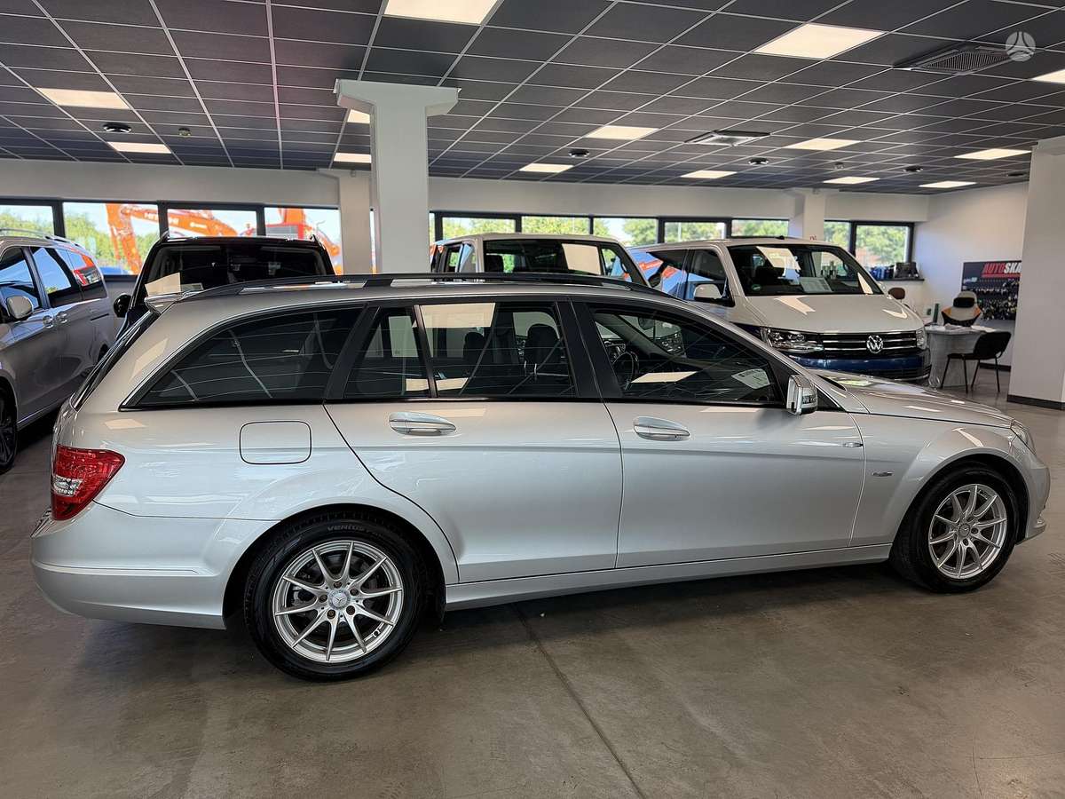 Mercedes-Benz C220, 2.2 l., Универсал