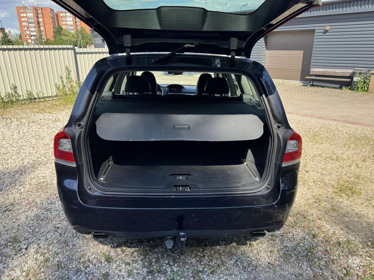 Volvo V70, 2.0 l., Универсал