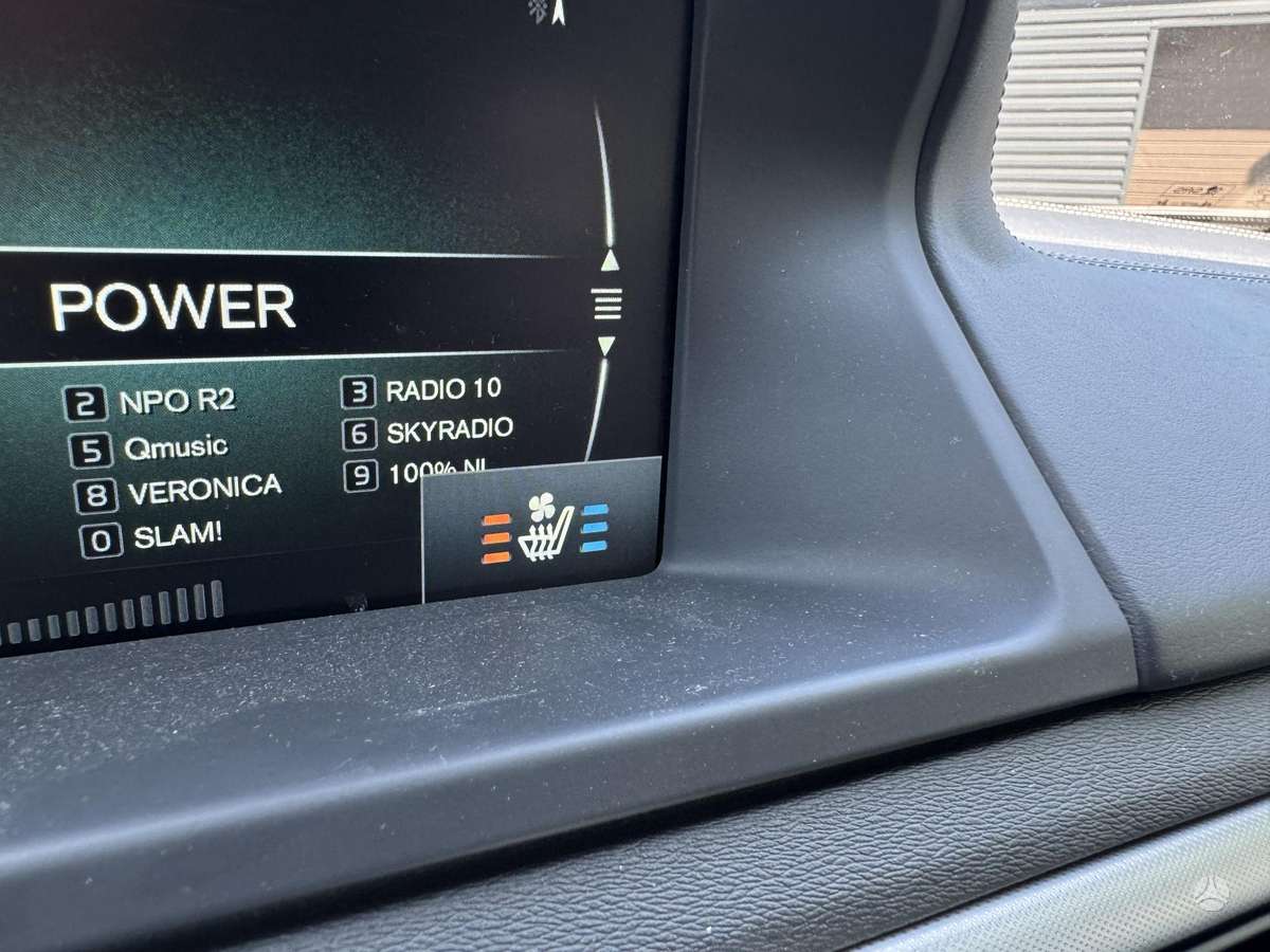 Volvo V70, 2.0 l., Универсал