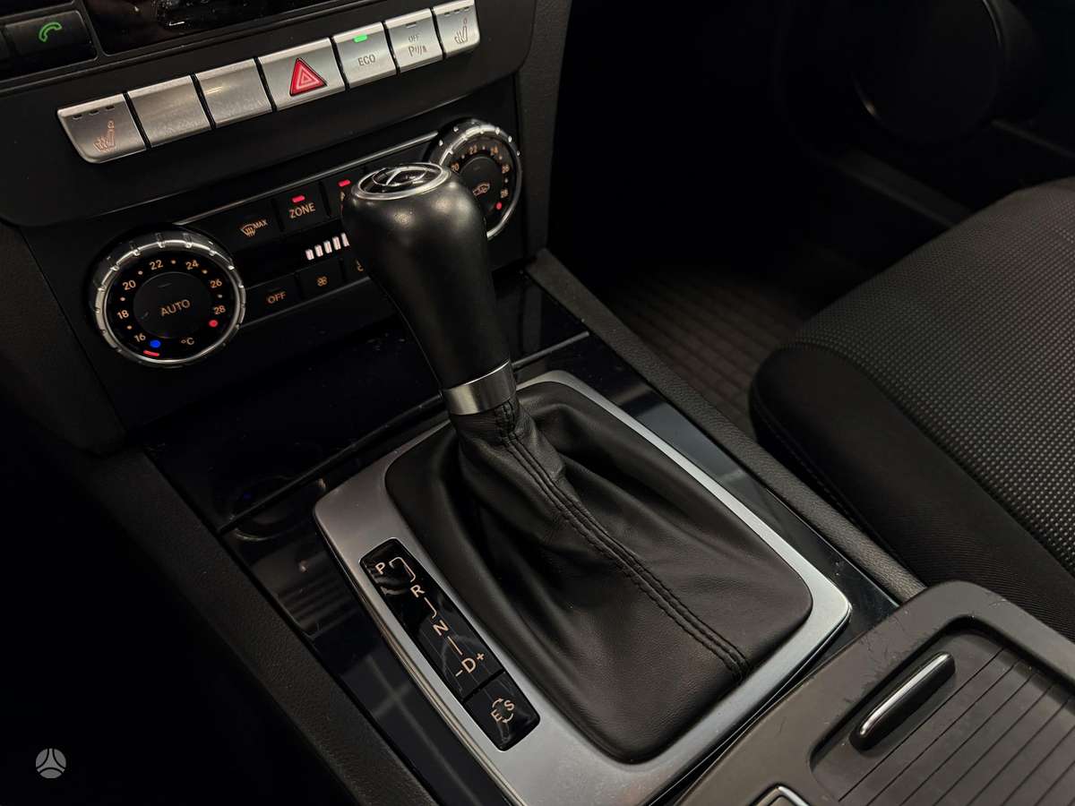 Mercedes-Benz C220, 2.2 l., Универсал