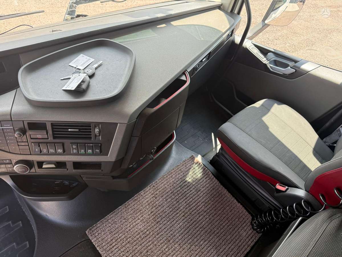 Volvo FH460 Kompresorius ADR, double sleeper