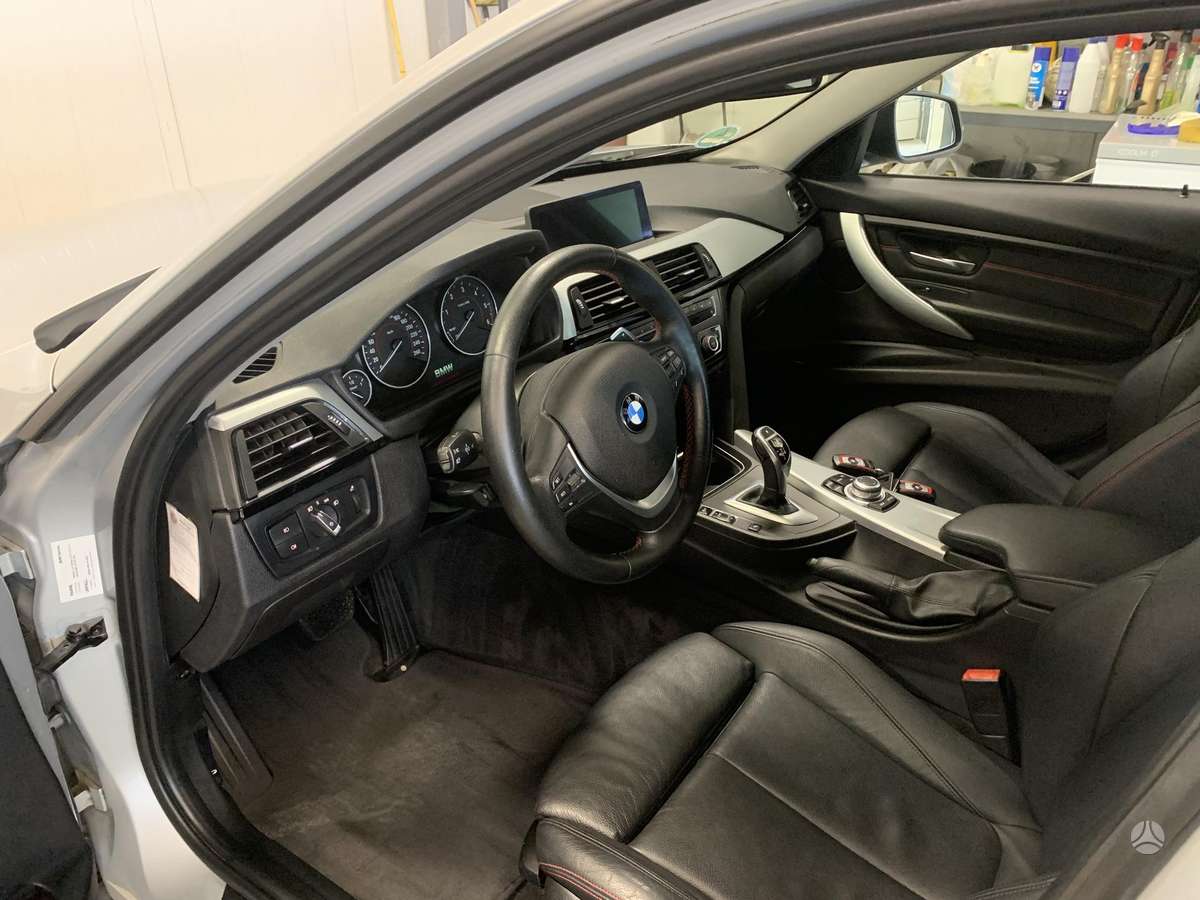 BMW 320, 2.0 l., Универсал