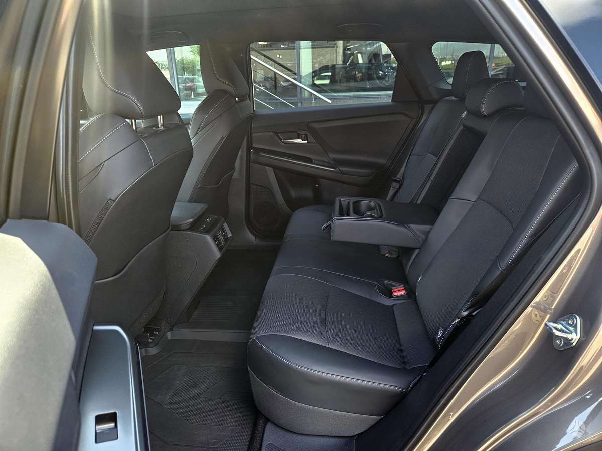 Subaru E-Outback, 74 kWh, wagon