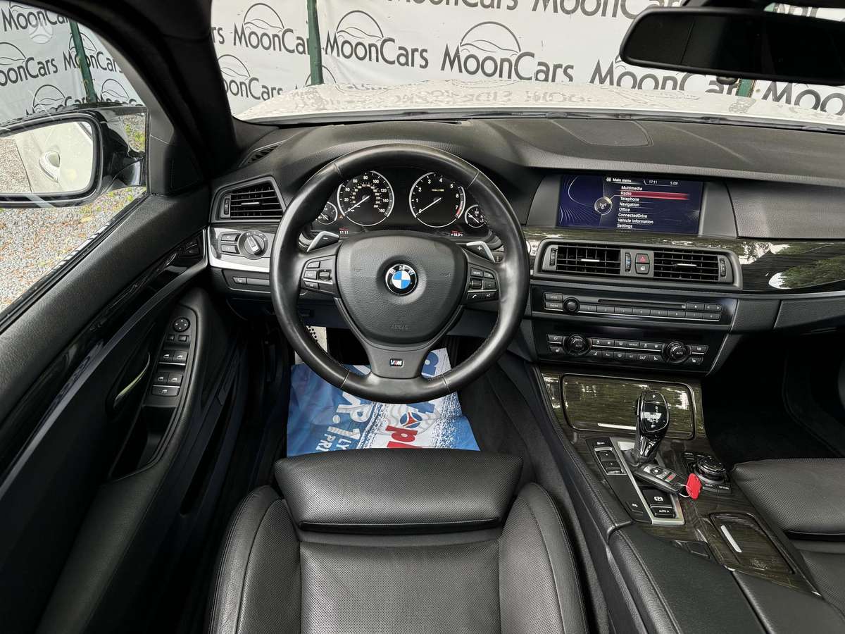 BMW 550, 4.4 l., Седан