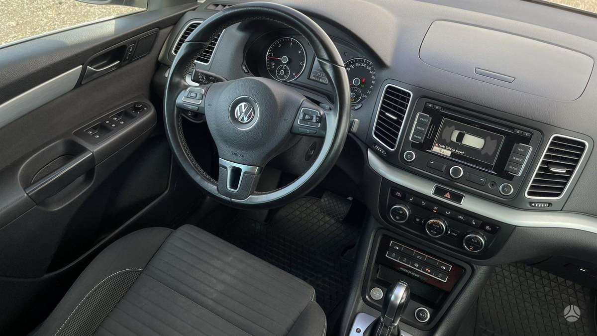 Volkswagen Sharan - 4
